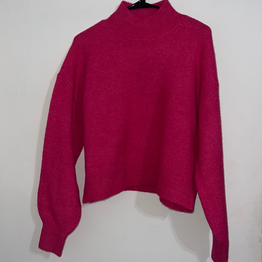 CALVIN KLEIN PINK MOCK NECK - Picture 2 of 9
